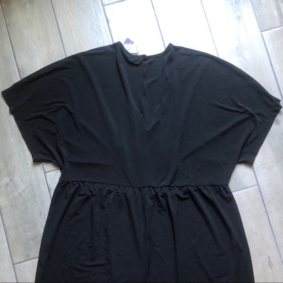 Swimsuits for all short sleeve semi sheer jumpsuit coverup. Size 18 / 20 - Picture 5 of 9